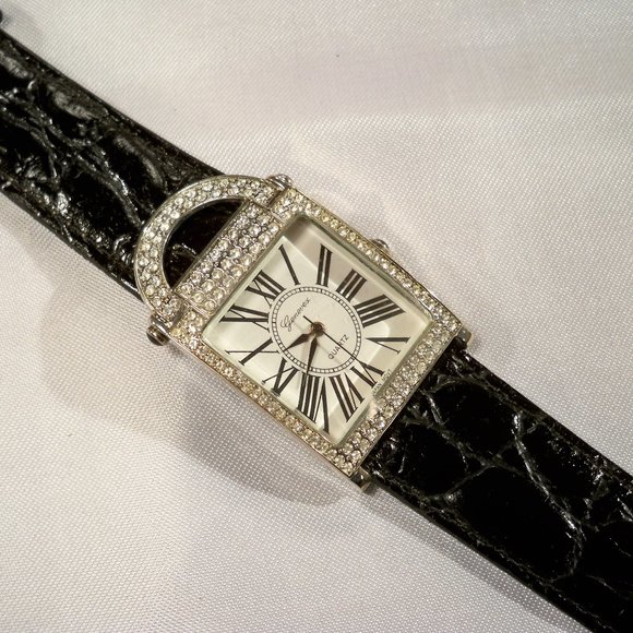 NEW Genevex Pastel Black Band Watch - Picture 1 of 5